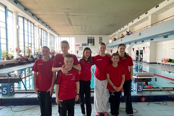 Plavci zbierali medaily aj cenné skúsenosti